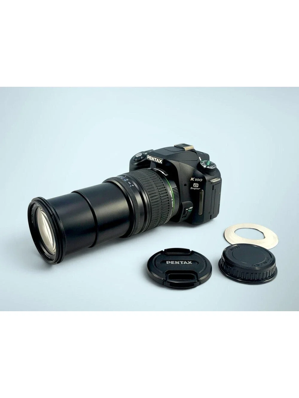 Pentax K100D DSLR Camera with Pentax 18-250mm Zoom Lens Near Complete Set TESTED